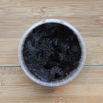 Nutritious black garlic paste