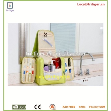 Multifunctional Travel Portable Pensile 300D High-grade Polyester Waterproof Toiletry Bag (Green)