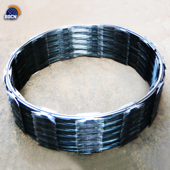 Hot Dipped Galvanized Clips Razor Barbed Blade Wire