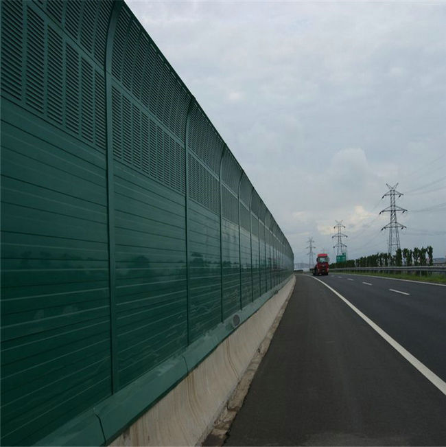 Highway Noise Barrier System