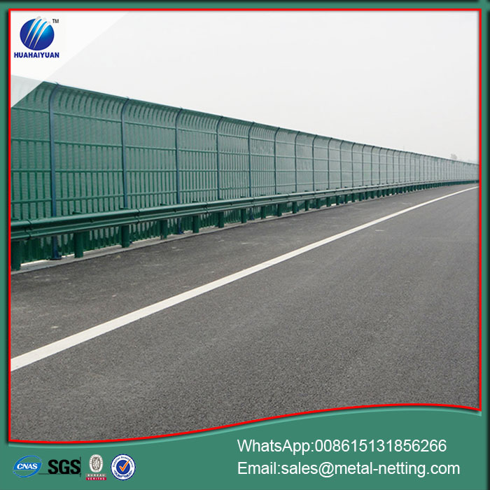 Highway Noise Fence Barriers