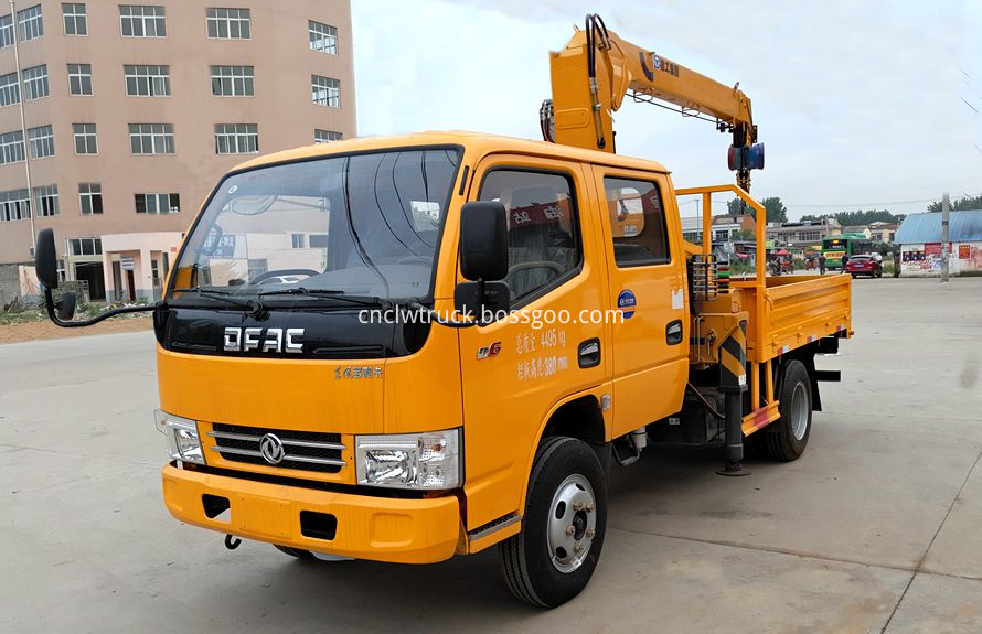 cargo crane truck