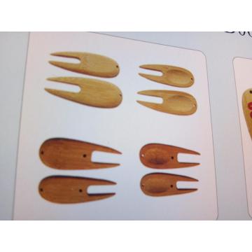 Bamboo and  Plastic Divot tools
