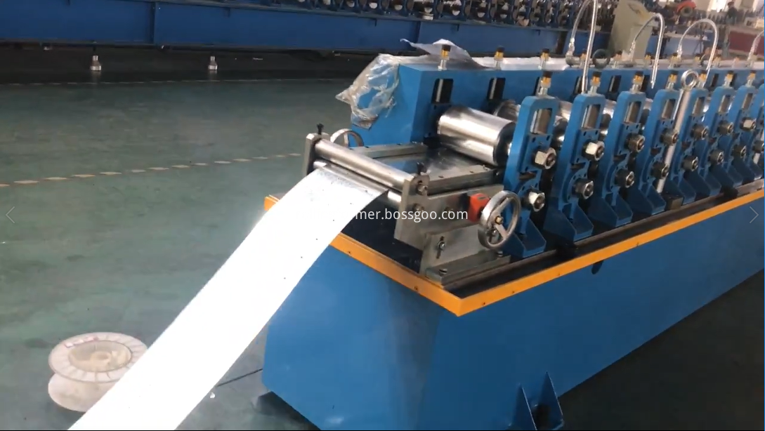 Square tube rollformers round tube roll forming machine