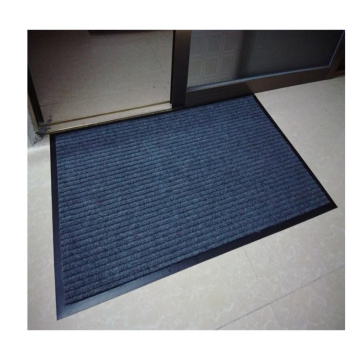 Polyester surface with PVC backing waterproof mat