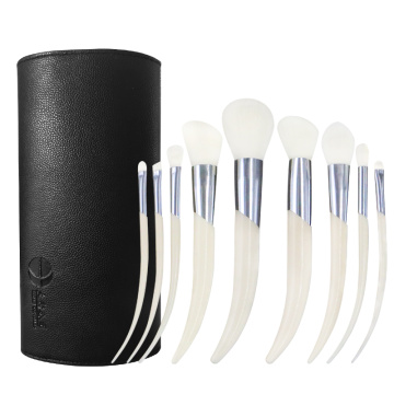 2020 luxury travel special makeup brush