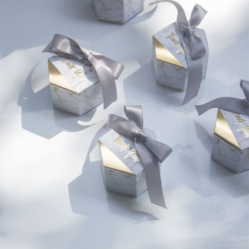 Diamond shape candy box wedding favors