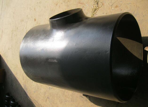 Seamless Pipe Fitting tee