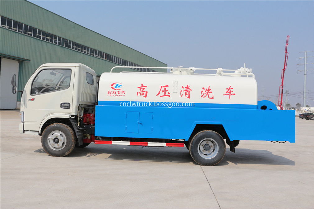drain cleaning truck 2