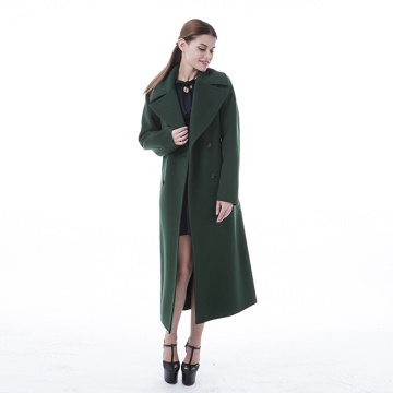 Fashionable green cashmere coat