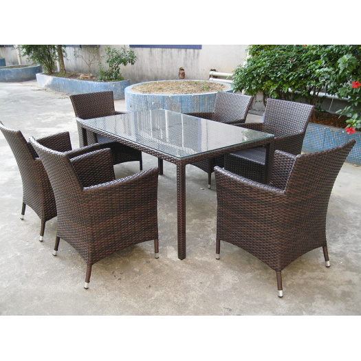 Outdoor PE Rattan Plastic Dining Table and Chair