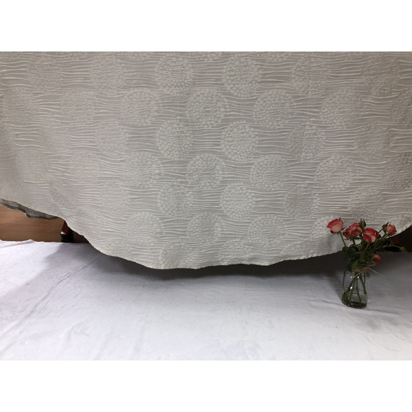 2018 Popular Classic New Design White Jacquard Table Cloth