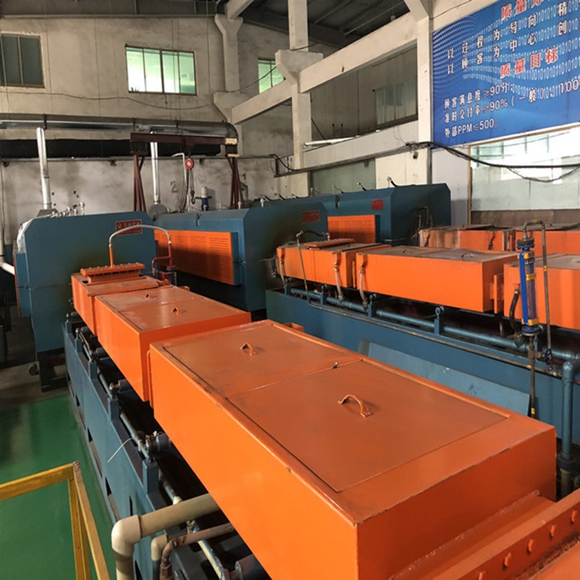 High sealing sintering furnace