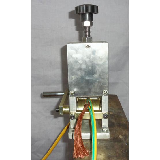 drill operated wire stripping machine