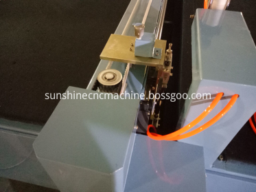 laminated glass cutting machine