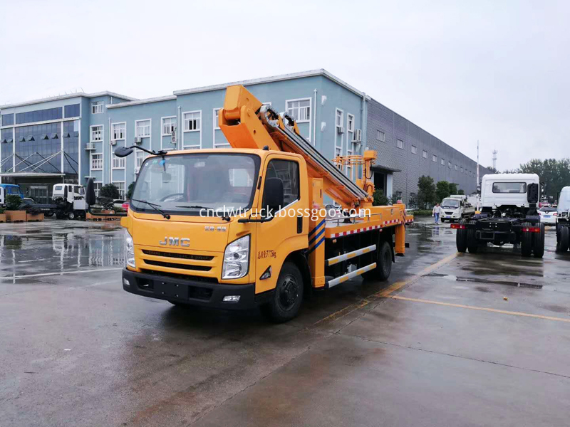 aerial lift bucket truck