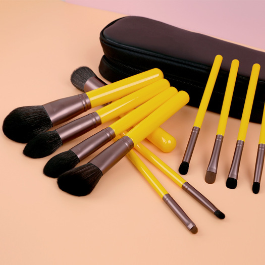 12 piece yellow synthetic Cosmetic brush set professional