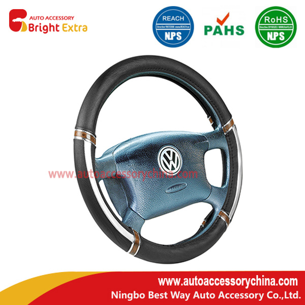 Universal Steering Wheel Cover Deluxe fits