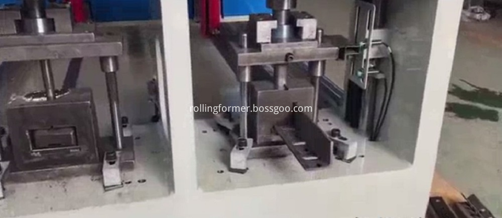 square tube punching machine