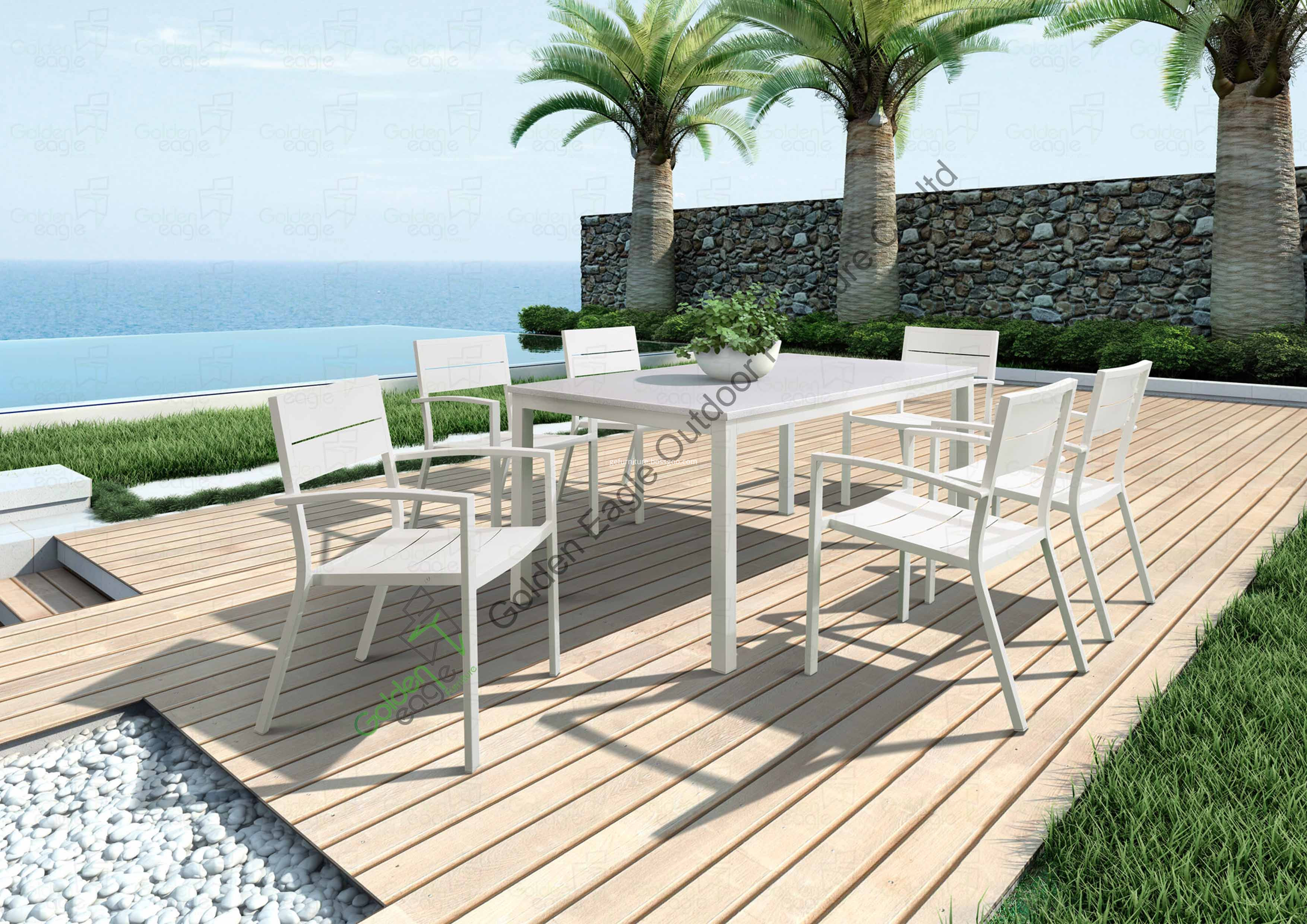 cast aluminum patio furniture