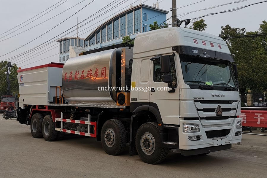 Bitumen And Gravel Synchronous Seal Truck
