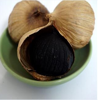 sing bulb black garlic