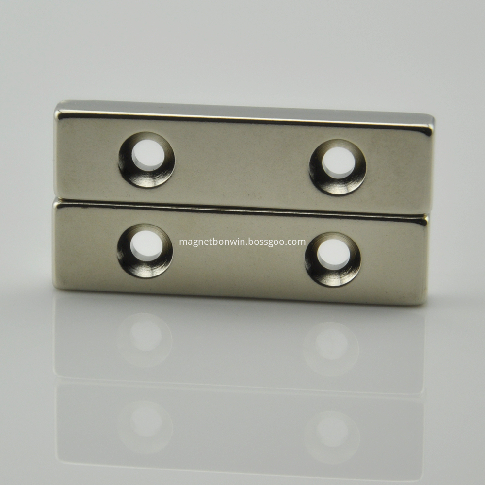 Rare earth bar motor magnet