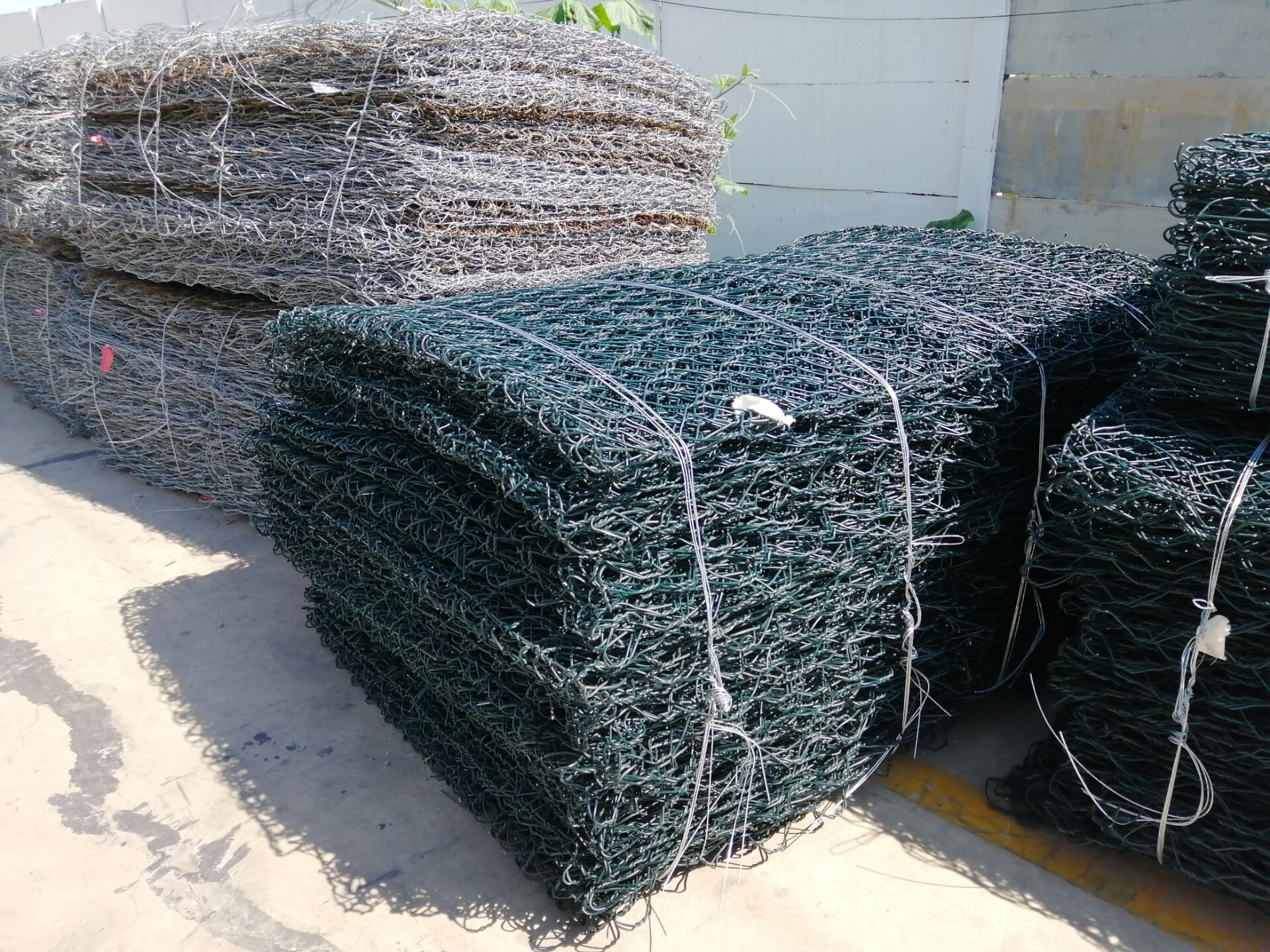 PVC gabion mesh