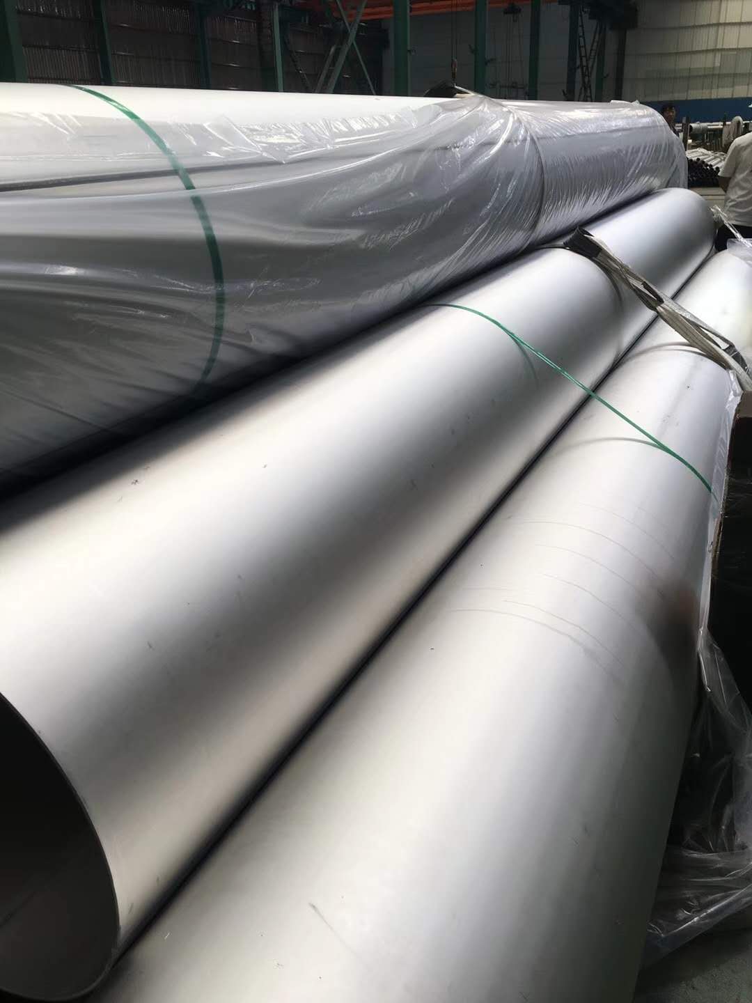 Alloy steel seamless pipe 3