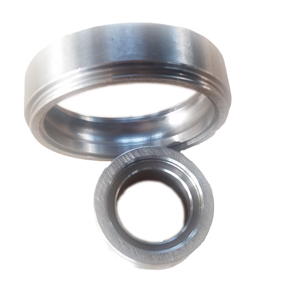 Deep groove ball bearing ring with snap groove