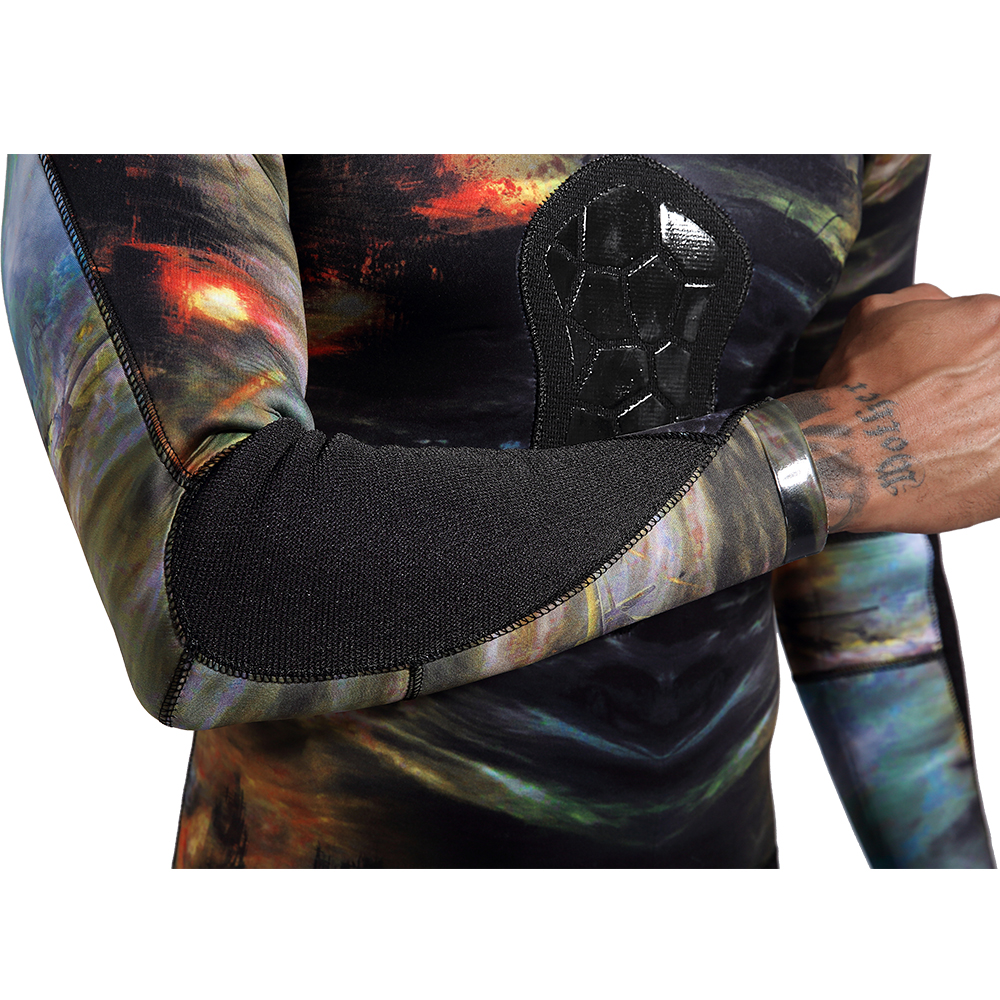  Seaskin Two Pieces Camo Wetsuit  