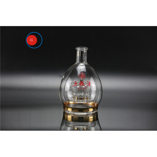 Round Shape Crown Golden Rim Glass Liquor Bottle