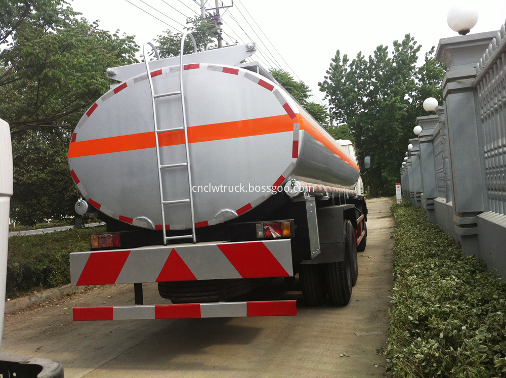 new dongfeng fuel truck 4