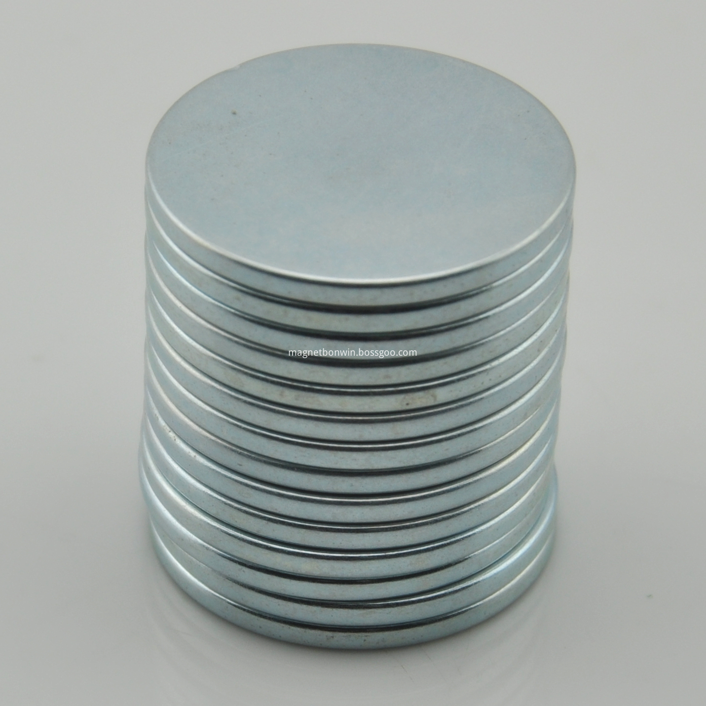 Motor disc magnet