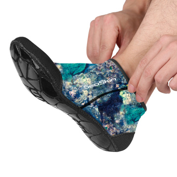 Seaskin Camoflague Neoprene Socks with Glide Skin Hemming