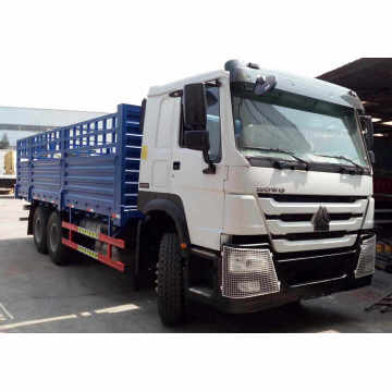 Light Goods HOWO Economic Cargo Truck 25 Tons