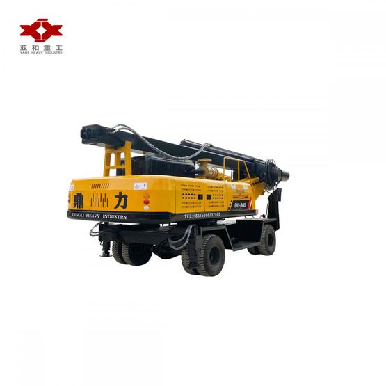 Wheel diesel rotary drilling rig