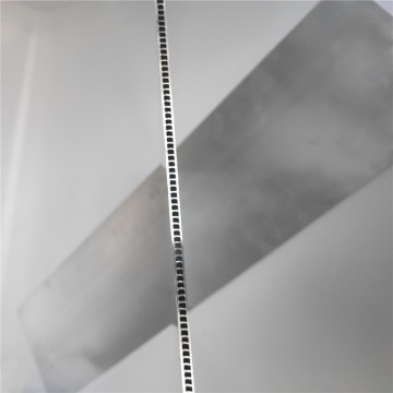Superwide Aluminium Micro-channel Tubes for Heat Exchanger