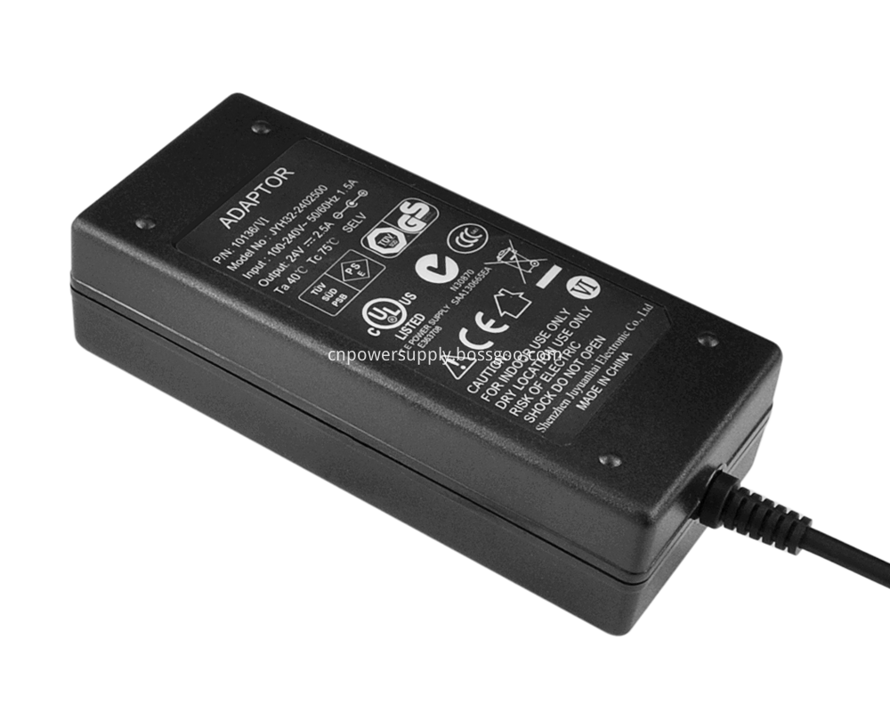 Universal input 100-240v power adapter