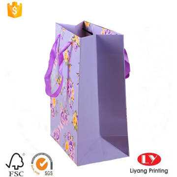 Exquisite Paper Gift bag with Ribbon Handle