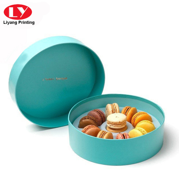 Printed round custom macaron box