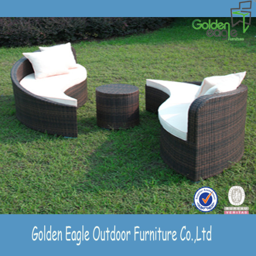 Outdoor Round Sofa Bed Rattan Furniture
