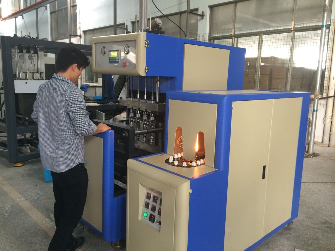 Plastic Blowing Bottle Making Machine 4 Cavity