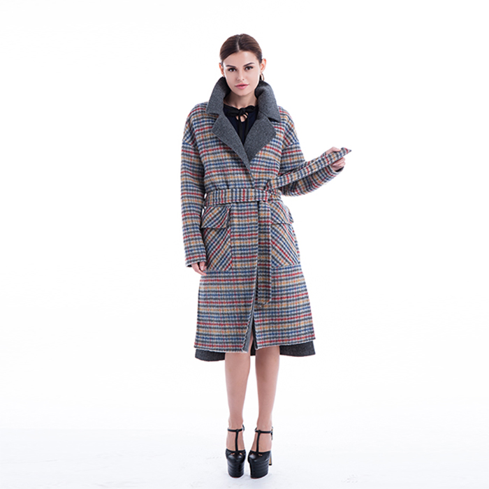 Coloured checked cashmere winter outwear