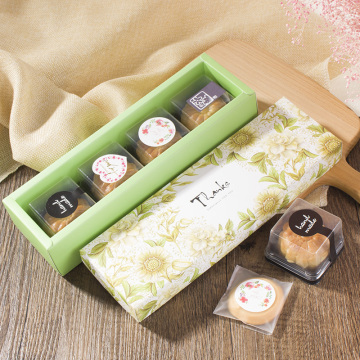 Green cookie gift boxes with bag