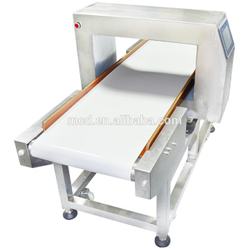 Metal detector of instant noodle production line