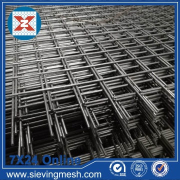 Galvanised wire mesh fence panels