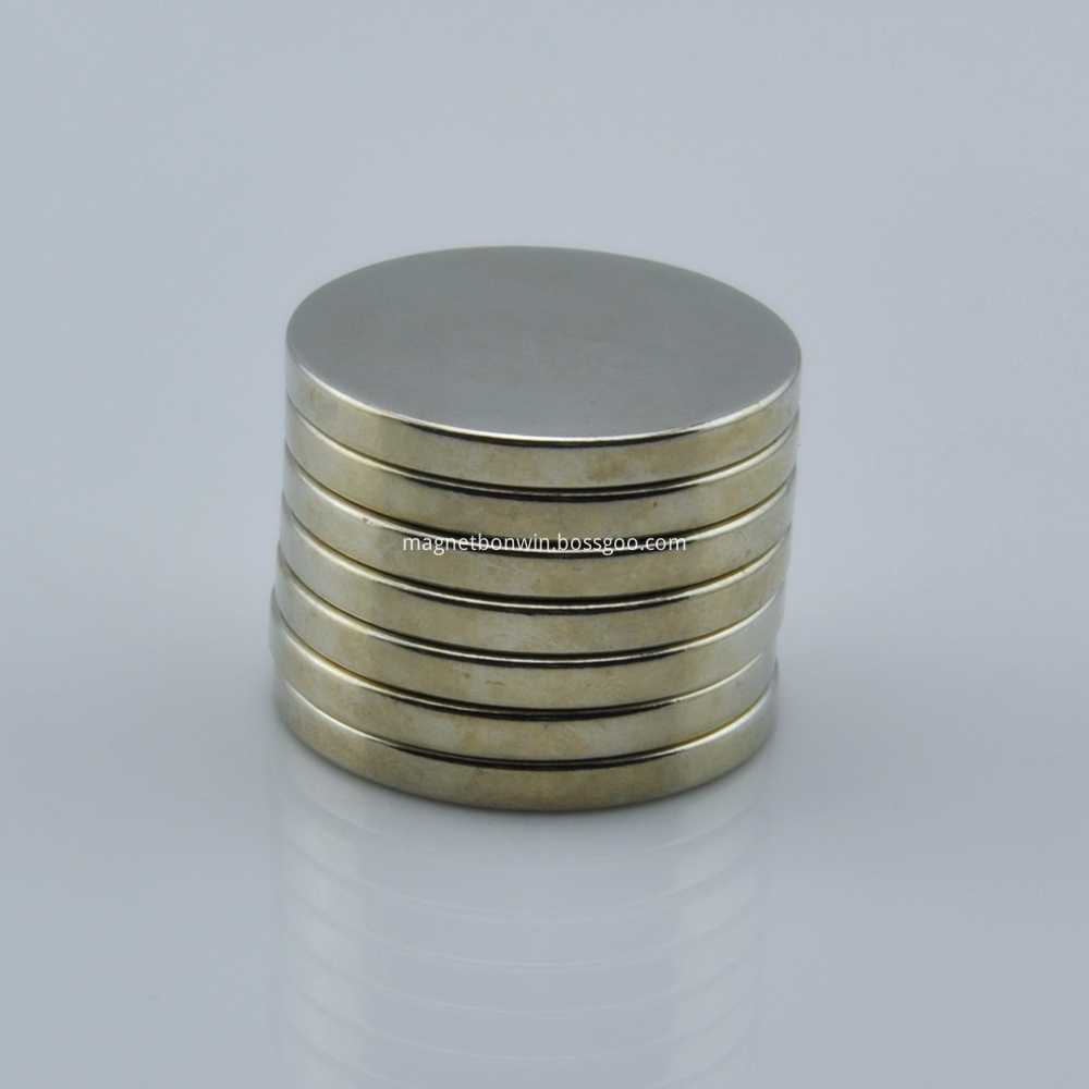 Speaker neodymium round magnet