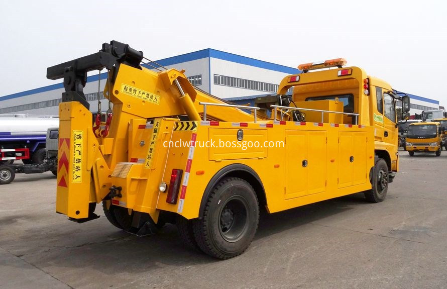 Dump Truck Towing vehicles 3