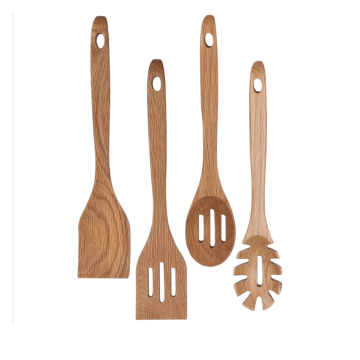 Oak wood kitchen utensil set